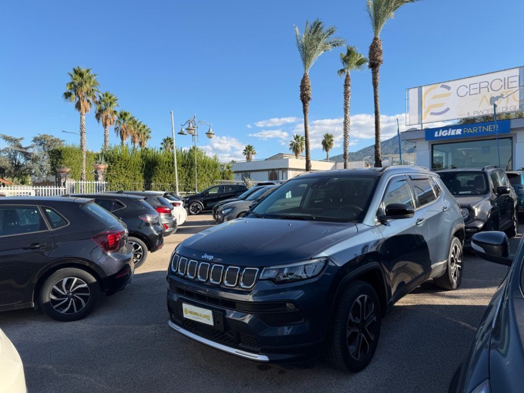 Jeep Compass 1.6 Multijet Limited TUO DA €210,00 imagem 3