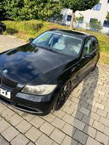 BMW E90 320i Sport m3 Optik - BMW 320 aus 2005: Coupé