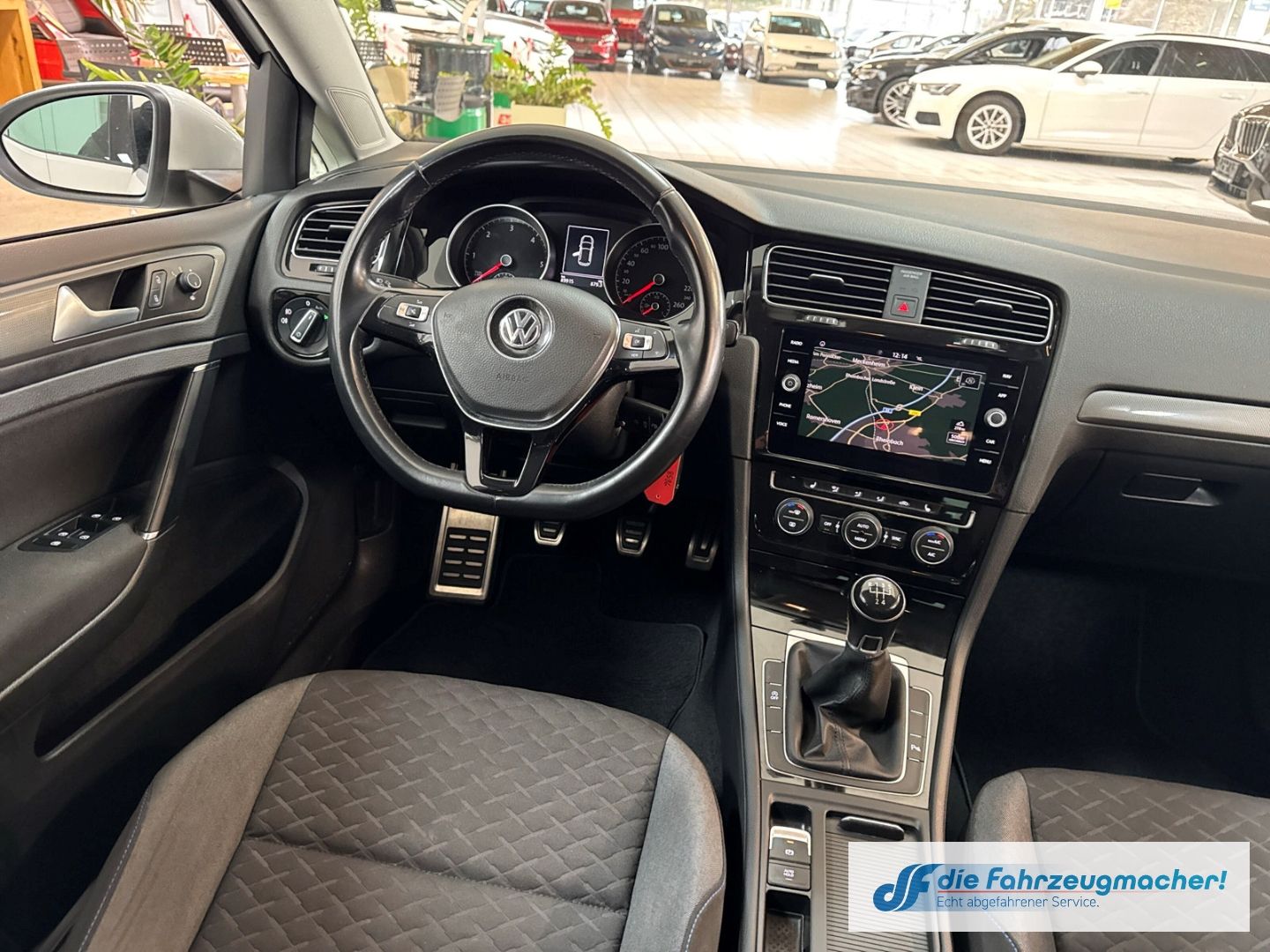 Fahrzeugabbildung Volkswagen Golf VII Join Start-Stopp Navi Sperrdiff. Mehrzo