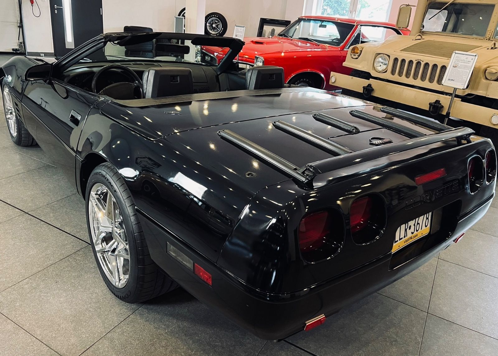 Fahrzeugabbildung Corvette C4 Anniversary Cabrio  5,7 L V8 mit TÜV und H.