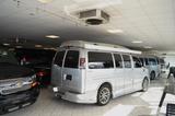 GMC Savana Express Van 5,3l V8 Explorer Limited SE - GMC mit Benzin-Antrieb: Van, Automatik