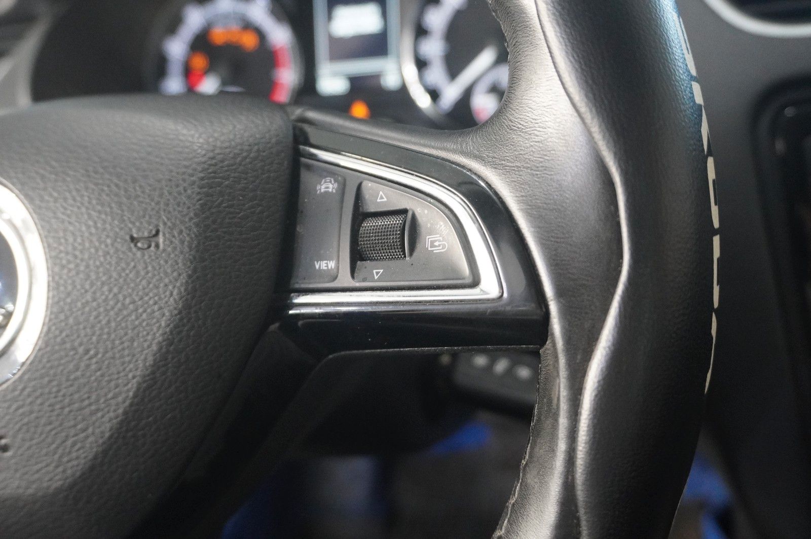 Fahrzeugabbildung SKODA Octavia Combi 1.5 TSI AMBITION 7-DSG LED/SHZ/AHK