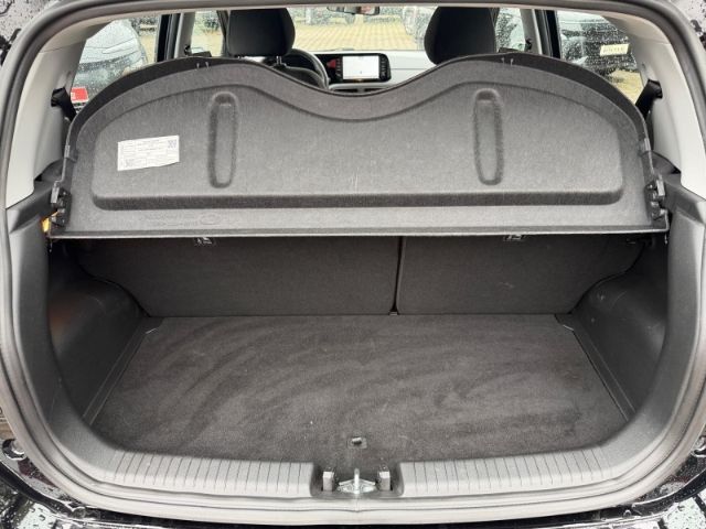 Fahrzeugabbildung Hyundai i10 FL (MY25) 1.0 Benzin Trend, Komfortpaket Nav
