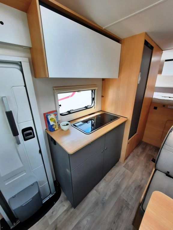 Fahrzeugabbildung LMC Tourer A 690 G Nur an Händler & Gewerbe!