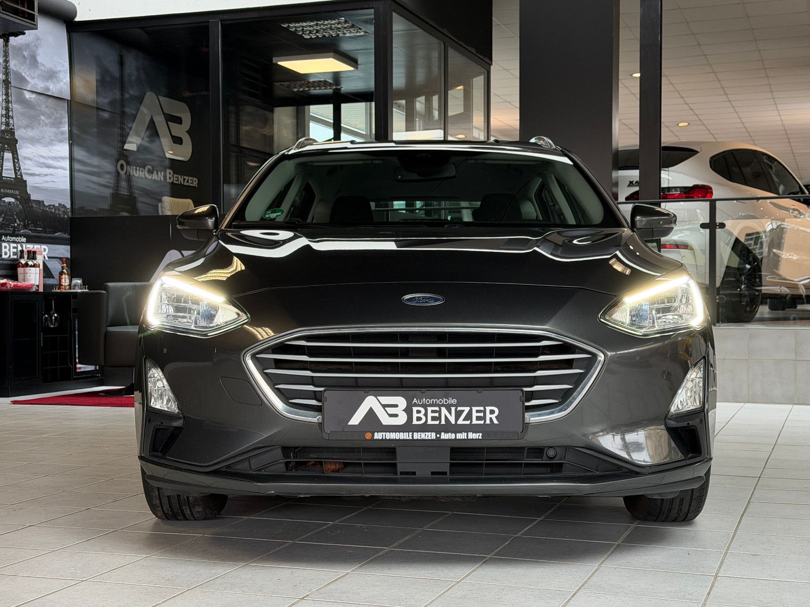 Fahrzeugabbildung Ford Focus Turnier Cool & Connect/NAVI/CAR-PLAY/KAMER