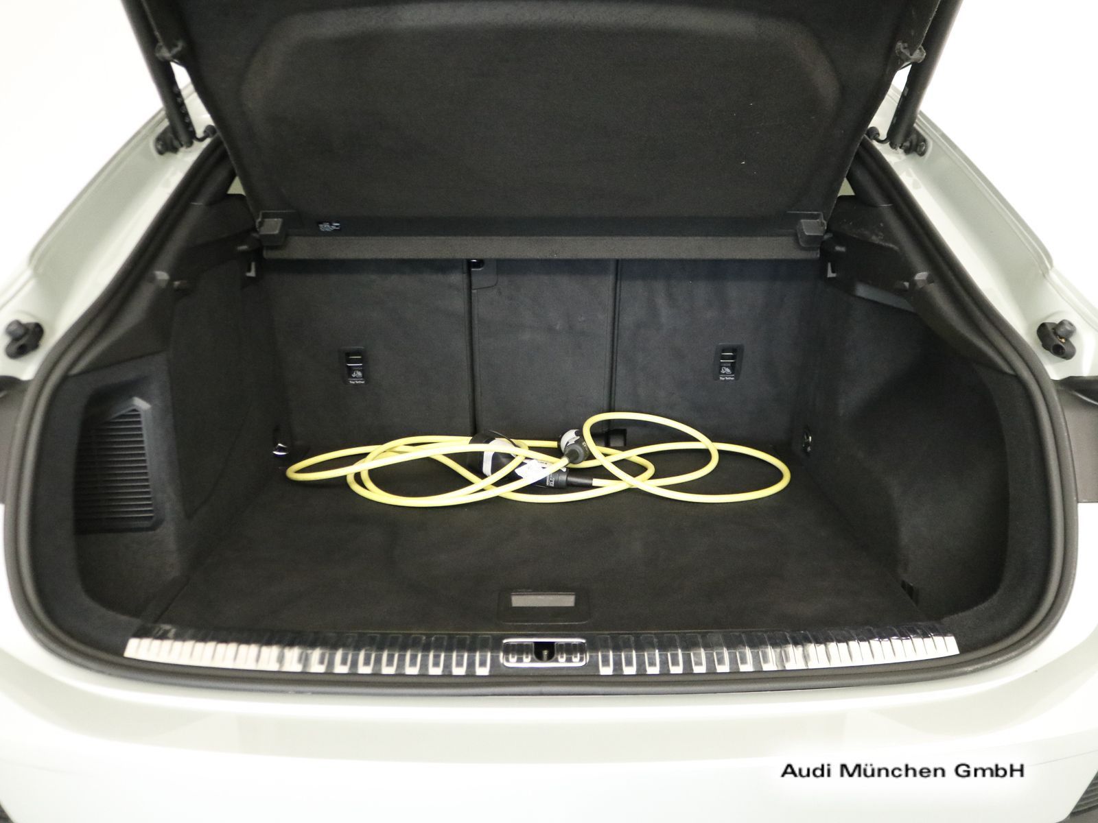 Audi Q3 Sportback 45 TFSI e S tronic S line ACC/Virtu foto 24