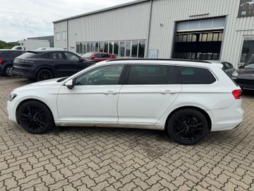 Volkswagen Passat Variant - 2