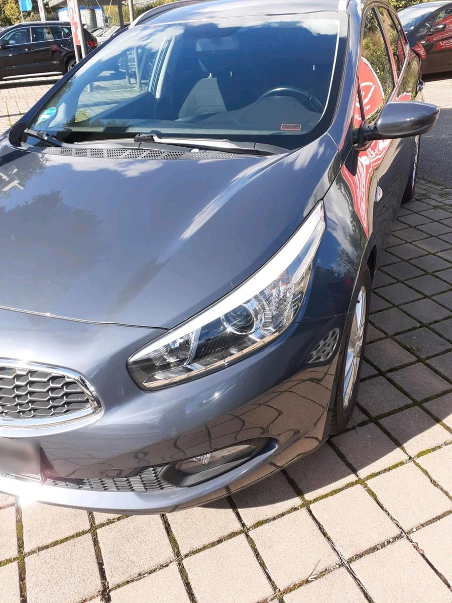 Kia Andere