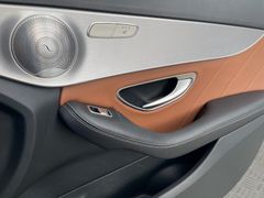 MERCEDES-BENZ C 300 4Matic|Standhz.|Panorama|360°Kamera|Luftfe