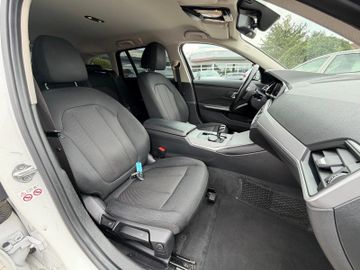 BMW 320 - 9