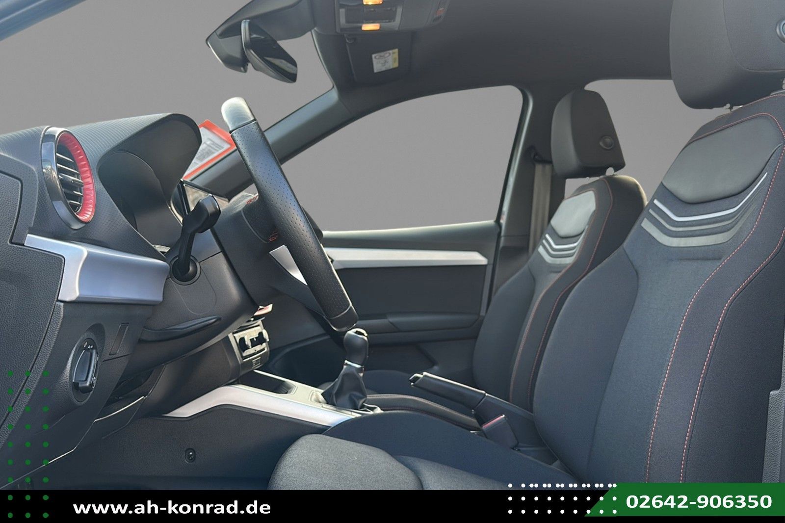 Fahrzeugabbildung SEAT Arona 1.0 TSI FR+Navi+LED+Sitzheizung