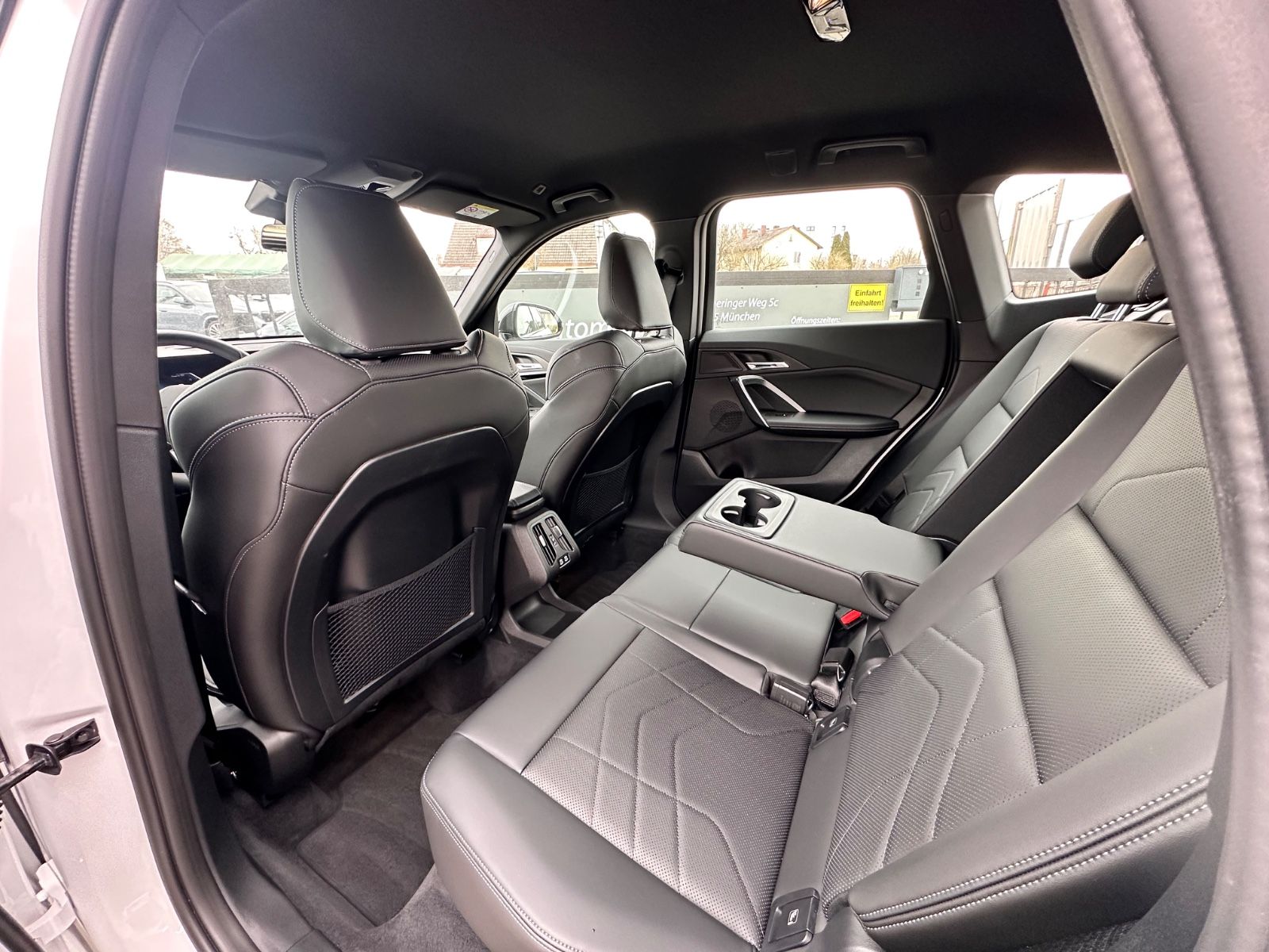 BMW X1 23d xDrive M-Sport Navi AHK ACC Leder foto 22