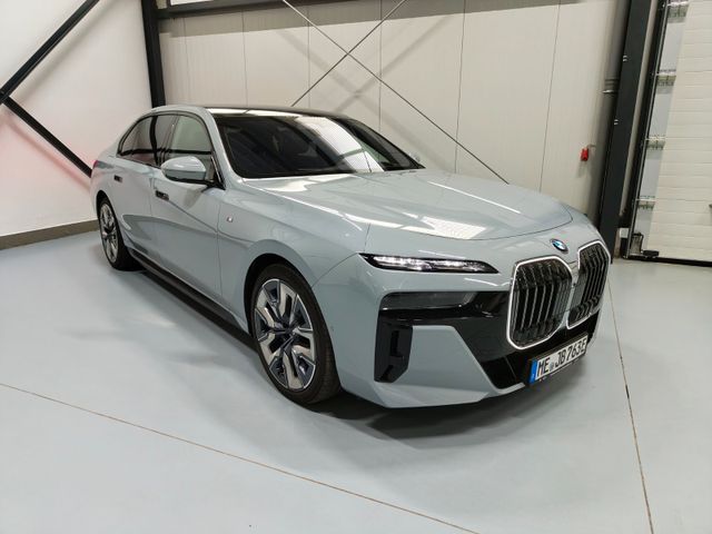 BMW i7 xDrive 60 M Sport InnovationsP. B&W SkyLounge