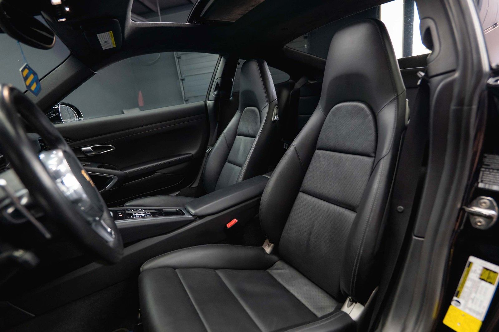 Fahrzeugabbildung Porsche 991 911 Carrera S Black Design Chrono *Pano*LED*