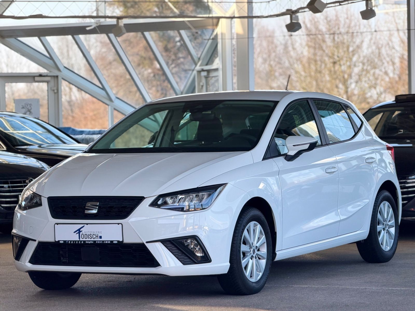 SEAT Ibiza*1.0 MPI*Reference*LED*CARPLAY*KLIMA*LM*