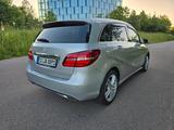 Mercedes-Benz B 220 d 4MATIC DCT SCORE! /AHK/LED/El.Sitze - Mercedes-Benz B-Klasse Gebrauchtwagen in Stuttgart