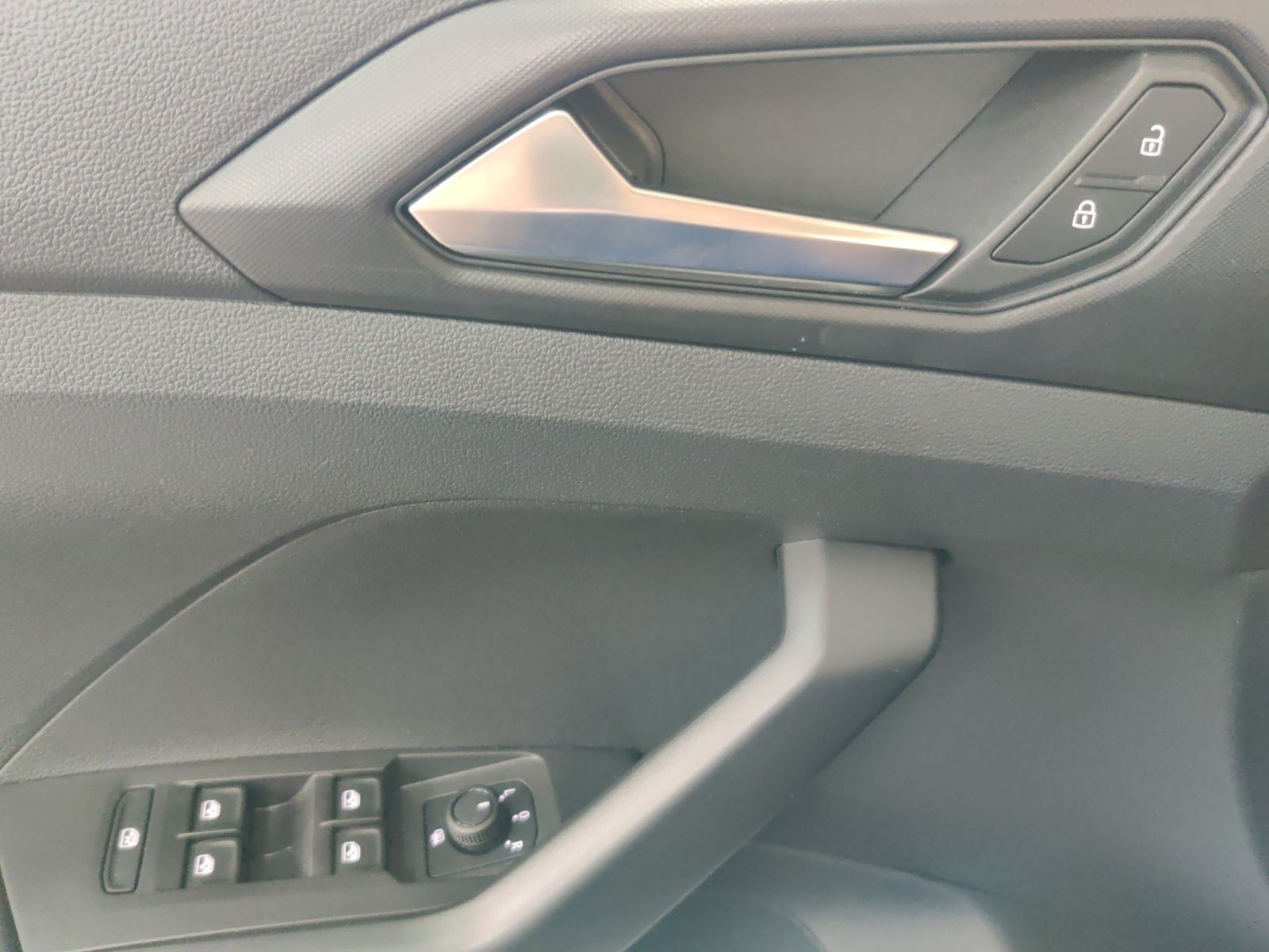 Volkswagen T-Cross - Bild 11