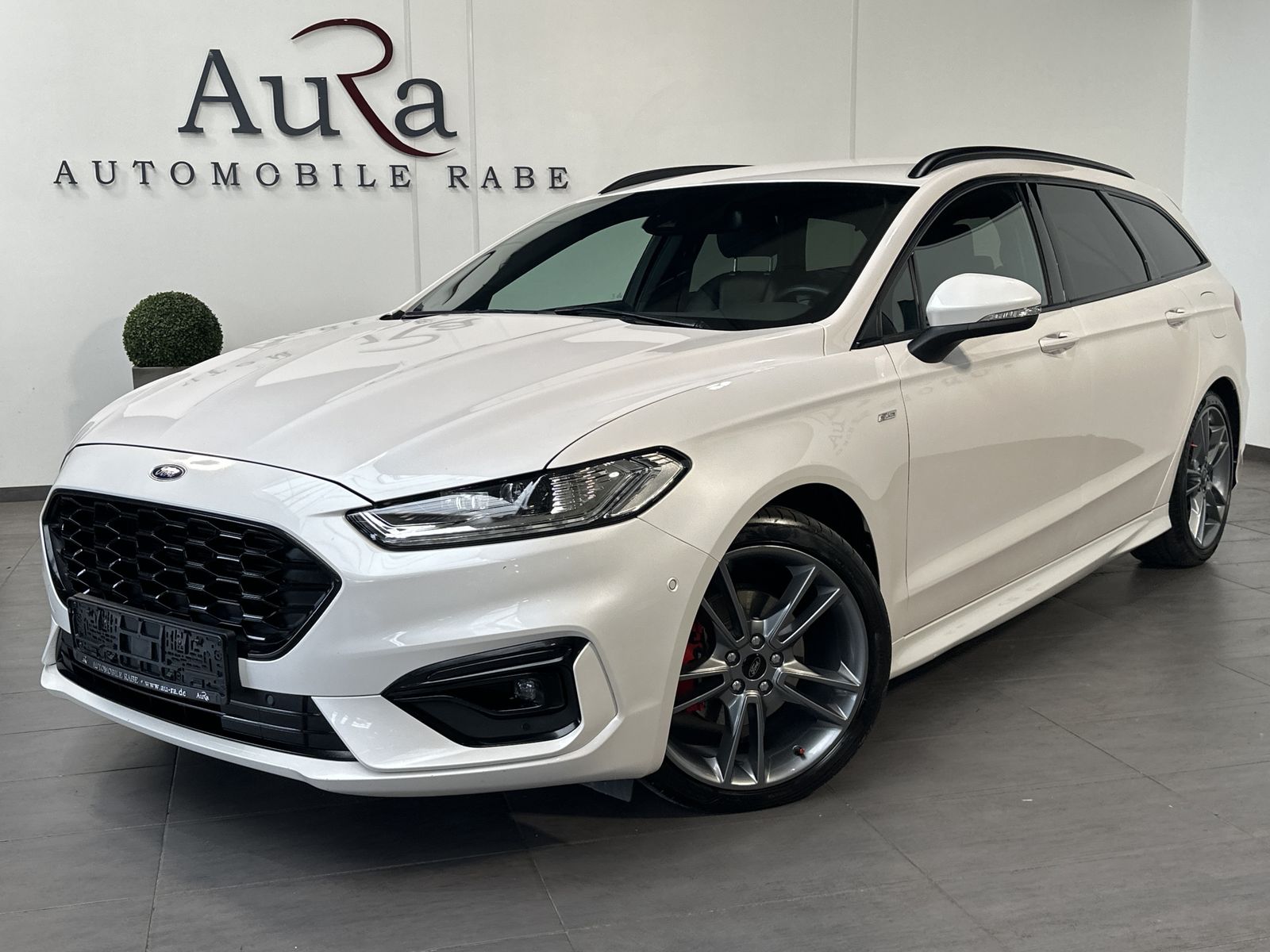 Fahrzeugabbildung Ford Mondeo Turnier 2.0 EB Aut. ST-Line NAV+LED+VCOCK