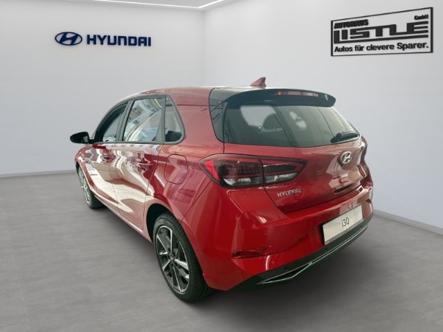 Fahrzeugabbildung Hyundai i30 Advantage Mild-Hybrid 1.5 T-GDI EU6d Navi LE