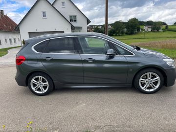 BMW 220 - 4