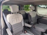 Volkswagen T7 Multivan 2,0 TSI OPF DSG Überhang Style Style - Volkswagen T7 Multivan: Alcantara