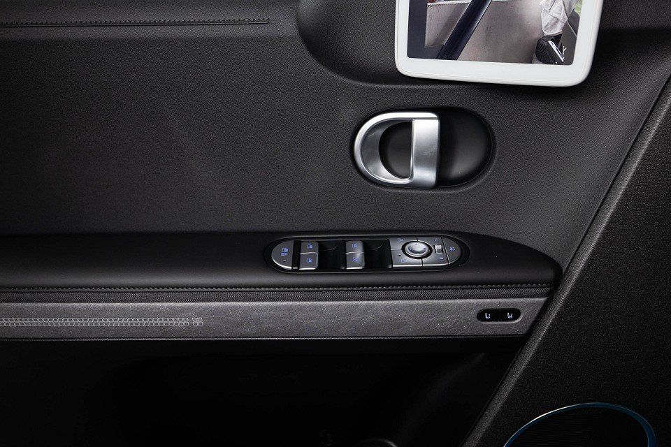 Fahrzeugabbildung Hyundai IONIQ 5 77,4kWh UNIQ digitale Außenspiegel Relax