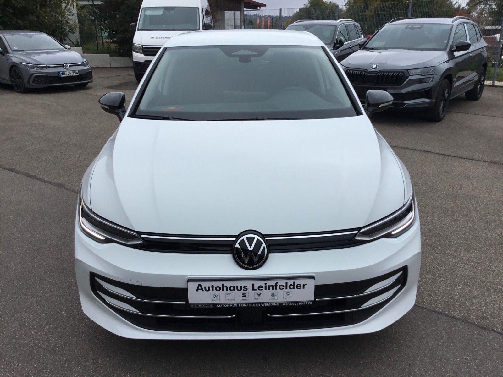 Fahrzeugabbildung Volkswagen Golf Goal 1.5 TSI+LED+Kamera+16"+AppConnect+ACC