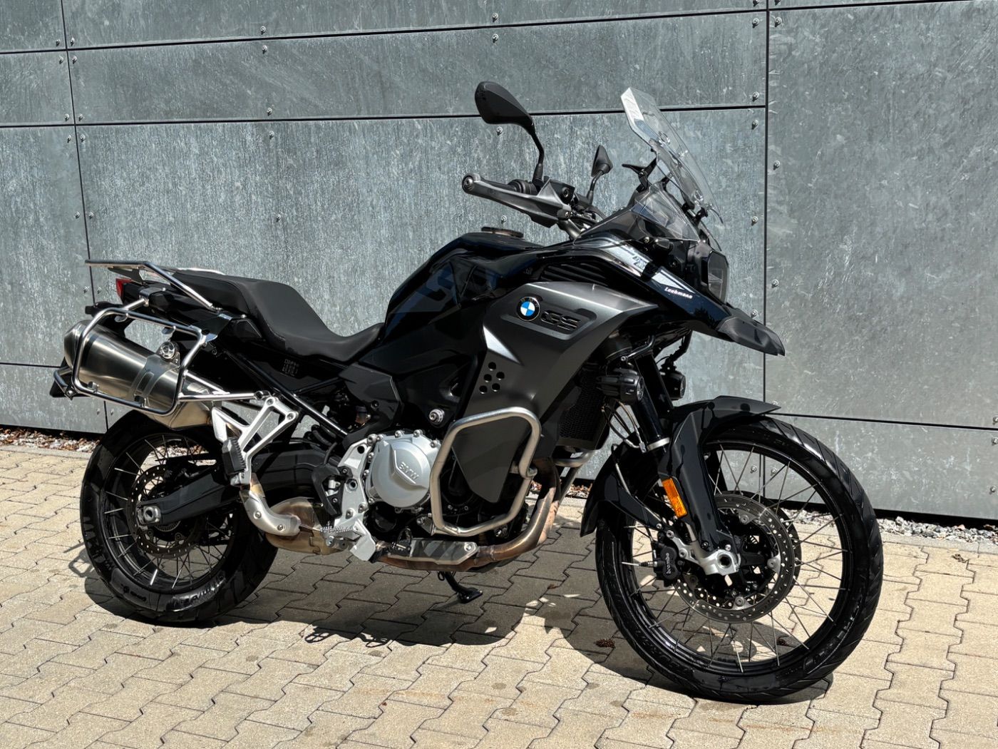 Fahrzeugabbildung BMW F 850 GS Adventure Triple Black Tieferlegung