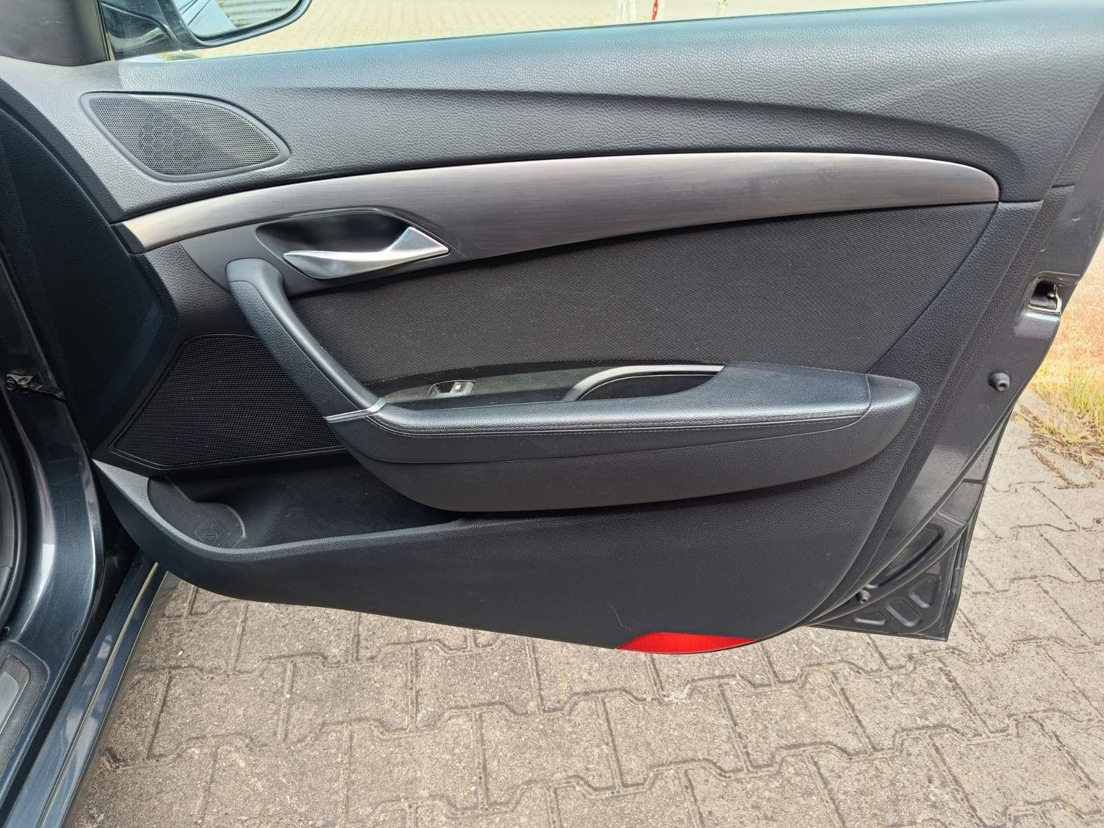 Hyundai i40 2012 — photo 8