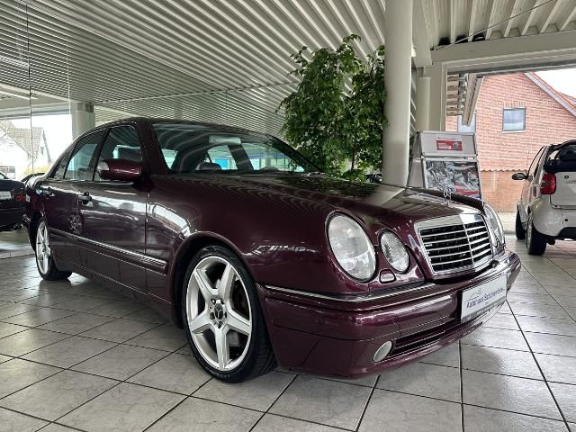 Mercedes-Benz E 55 AMG 5.4L V8, Automatik, BOSE, Leder, Schieb