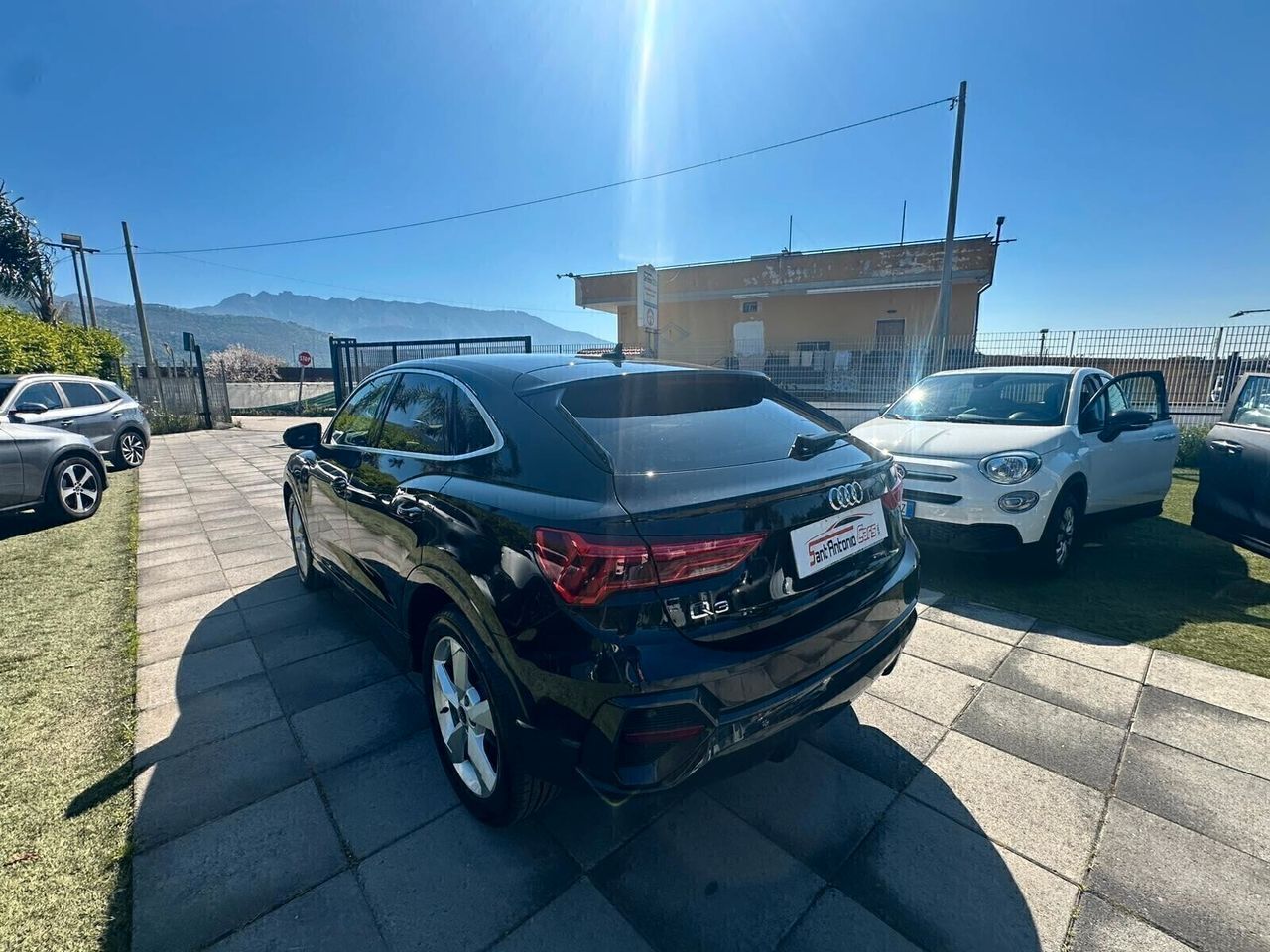 Audi Q3 SPB 35 2.0TDI 150CV SPORT 2022 VEICOLO O imagem 3