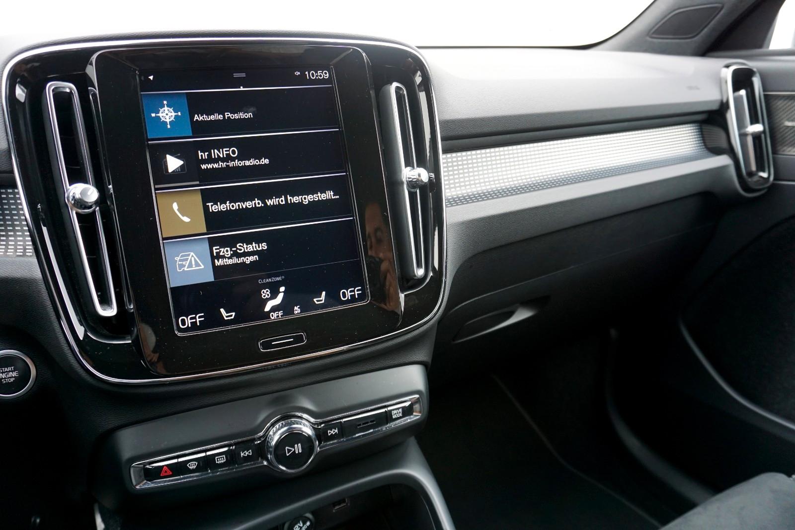 Volvo XC40 R Design 1Hd|HK|LED|KAM|BLIS|Keyless|MEMORY