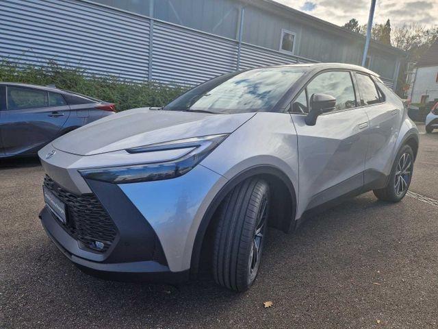 Toyota C-HR 1.8 Hybrid Team D Navi Digitales Cockpit LE