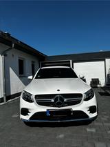 Mercedes-Benz GLC 350 e 4MATIC AMG Line Coupé Autom. AMG Line