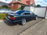 BMW E34 530i Limousine - BMW 5er Reihe: E34