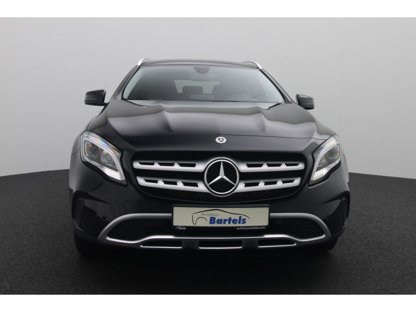 Fahrzeugabbildung Mercedes-Benz GLA 220 CDI d 4Matic Navi LED El. Heckklappe AHK