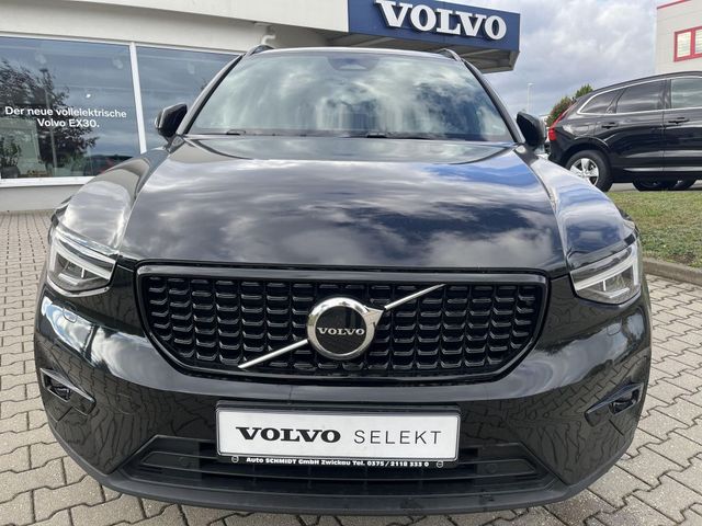 Volvo XC40 B3 B DKG Plus Dark