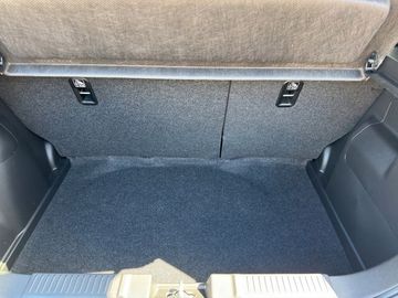 Fotografie 8 des Suzuki Swift 1.2 Dualjet Hybrid 61 kW Comfort
