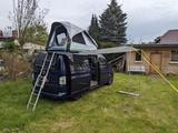 Volkswagen T5 Multivan mit Campingausstattung - Volkswagen T5: Kleinbus, Camping