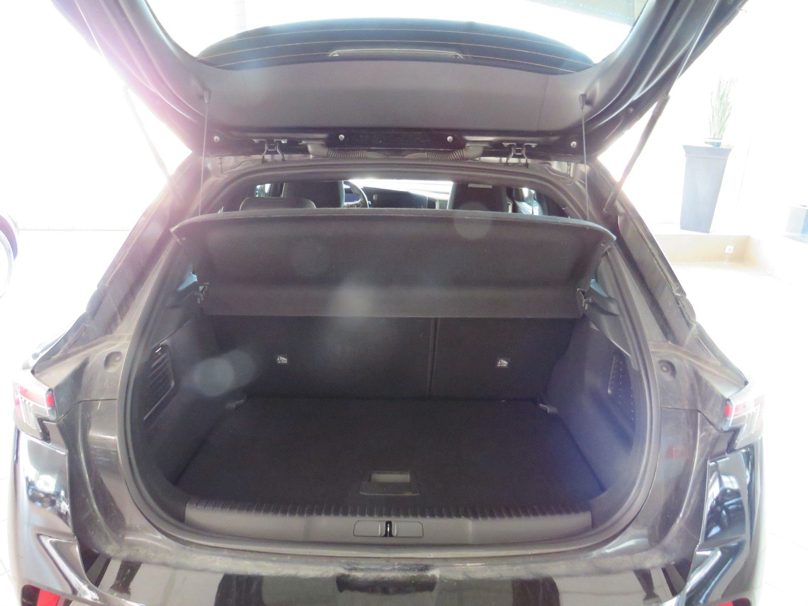Fahrzeugabbildung Opel Mokka Ultimate *Autom* LED*Drive Assist*Massage*