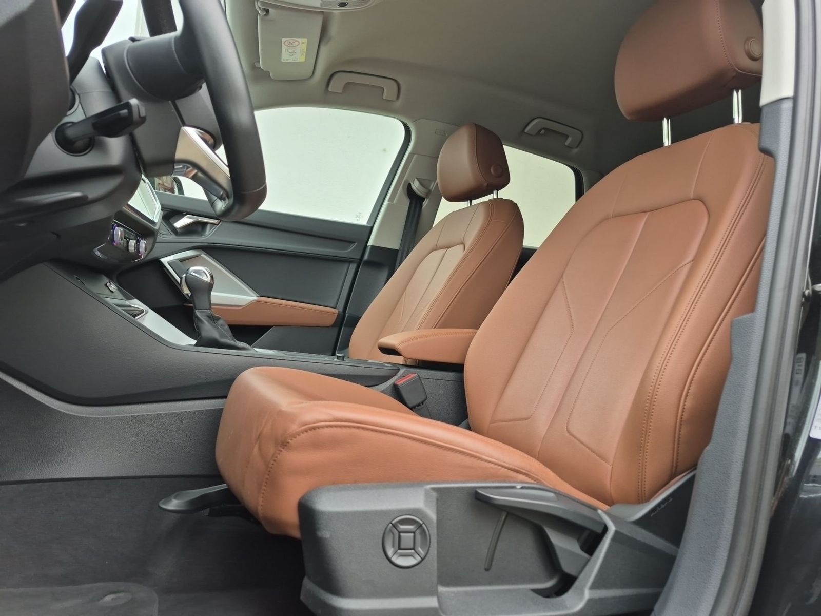 Audi Q3 ADVANCED 35TDI S-TRONIC ACC+AHK+LEDER BRAUN+K foto 16