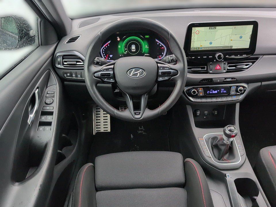 Fahrzeugabbildung Hyundai i30 1.0T N LINE KOMF-P GARANTIE NAV+KAM+SHZ+LED+