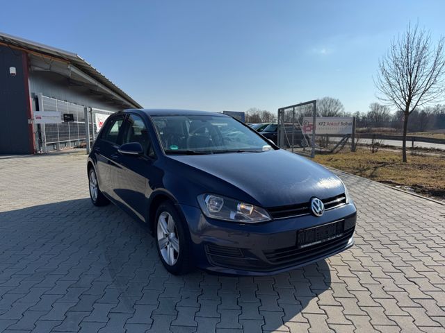 Volkswagen Golf VII Lim. Comfortline BMT