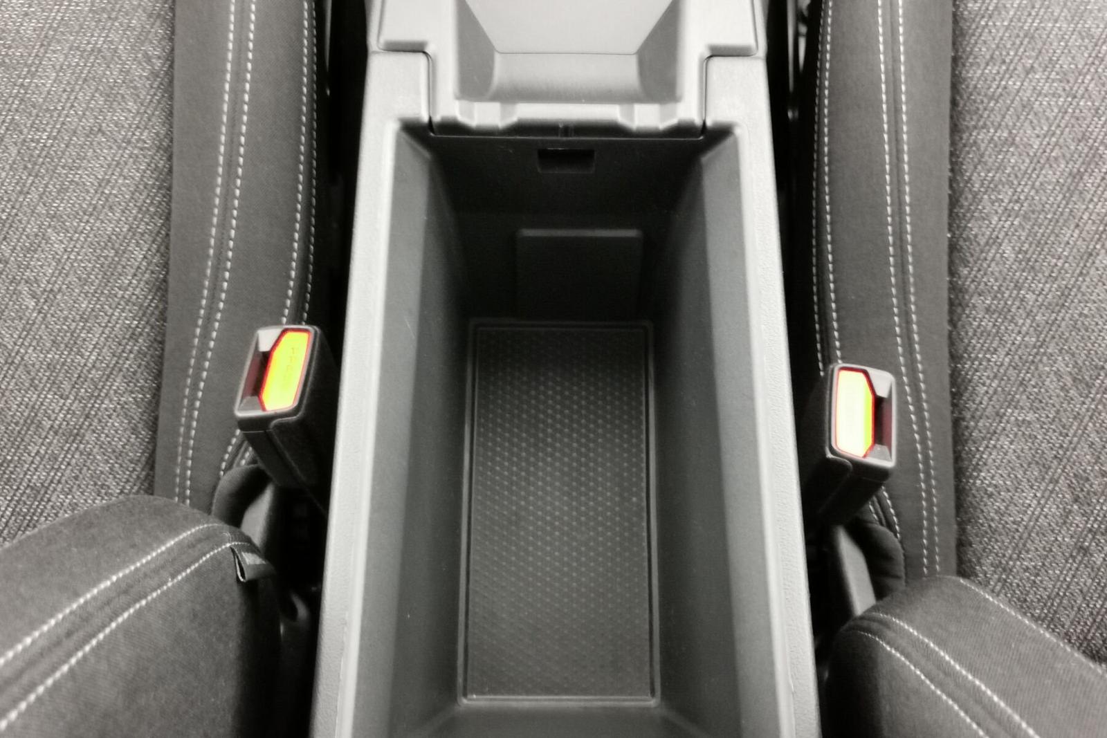 BMW 1 Series i M Sport Design NAV SHZG ParkAss+RFK Alarm, миниатюра 15