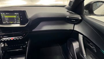 Fahrzeugverkauf 24 Peugeot 2008 Allure Pack AT LED SH Navi Kamera