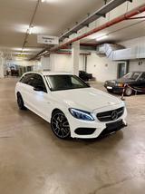 Mercedes-Benz C 43 AMG Performance, Traumzustand - Mercedes-Benz C 43 AMG mit Benzin-Antrieb: Kombi, Automatik