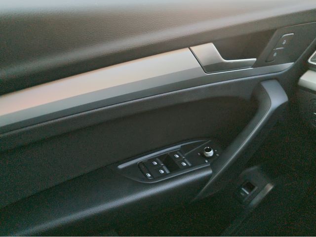 Q5 Sportback 40 TDI quattro S line S-tronic HUD