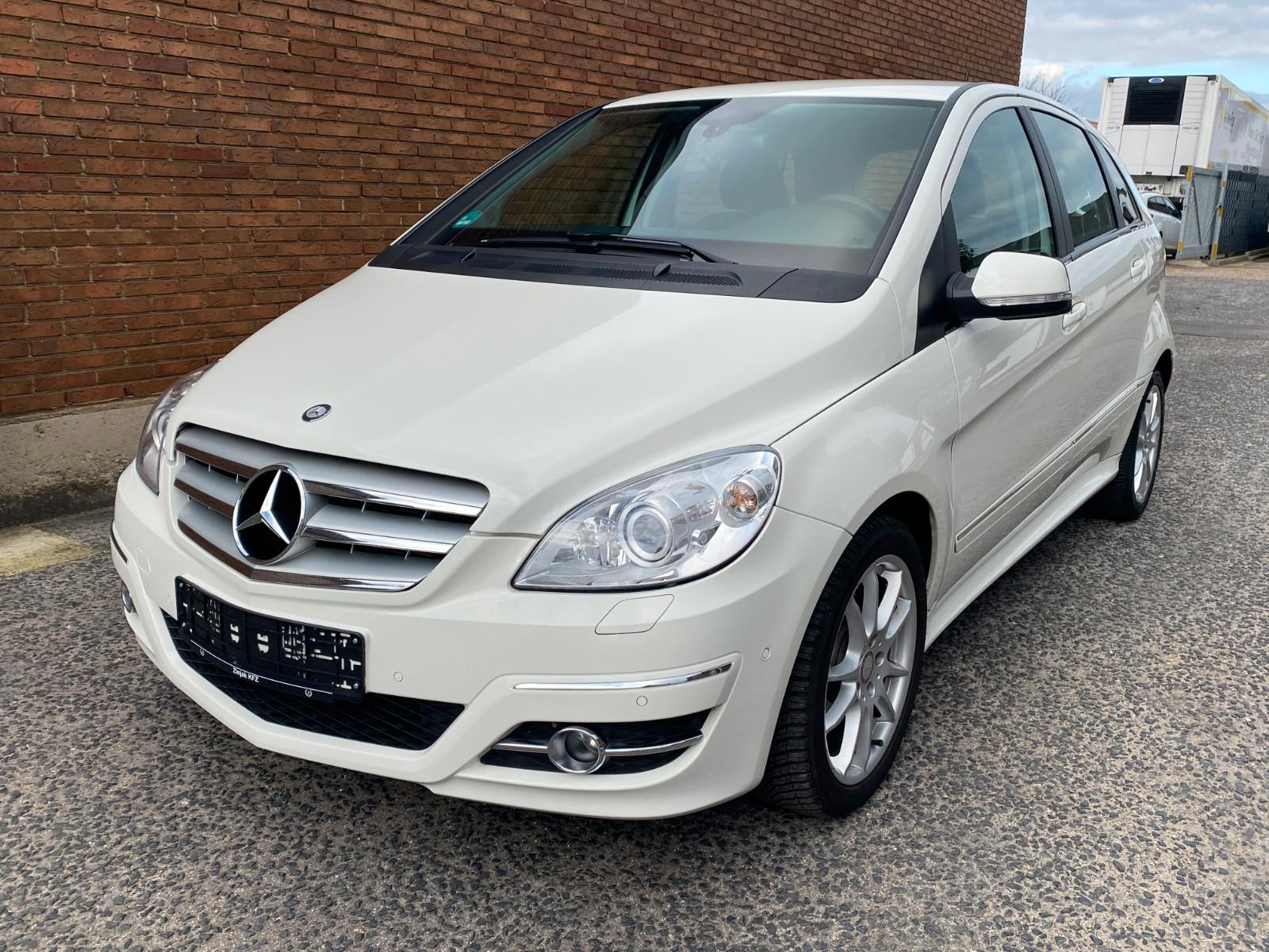 Mercedes-Benz B 180 CDI DPF Aut*Klima*Navi*Tempom*PDC*Alu