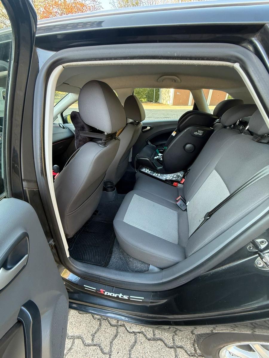 Seat Ibiza 2011 — photo 5