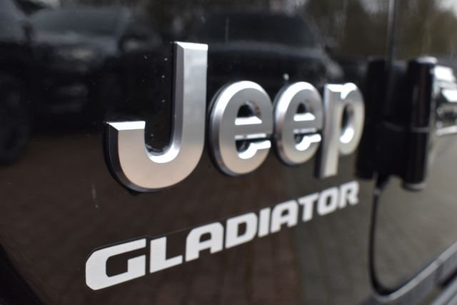 Fahrzeugabbildung Jeep Gladiator 3,0 V6 Overland ACC/LED/DualTop